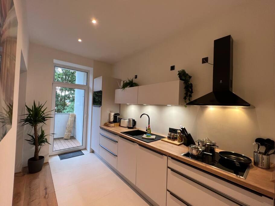 Soul-Apartment Balkon Privatparkplatz 2 Boxspringbetten 55Zoll Tv Wlan 라이프치히 외부 사진